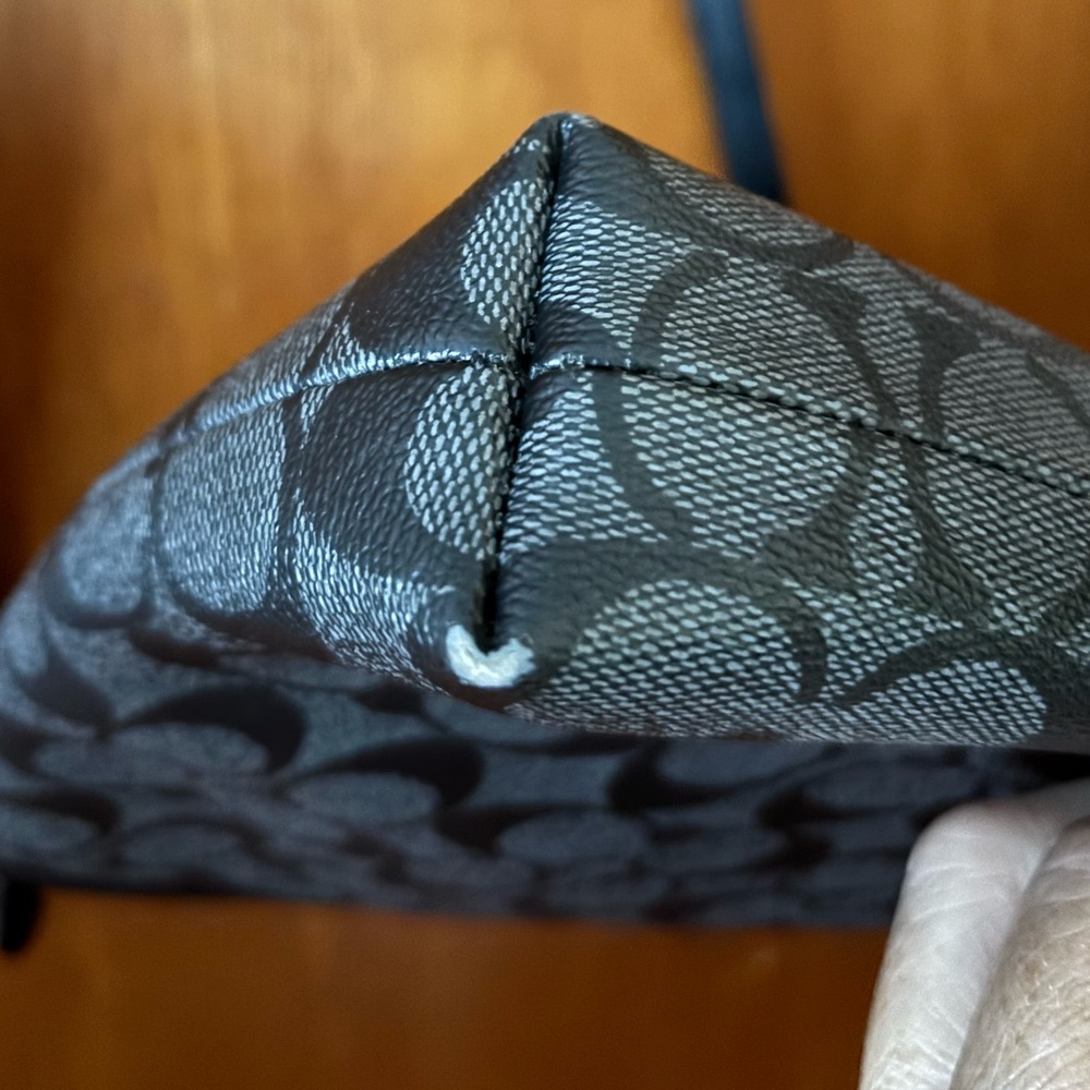 Coach Signature Black and Gray Crossbody Bag - Picture 5 of 6
